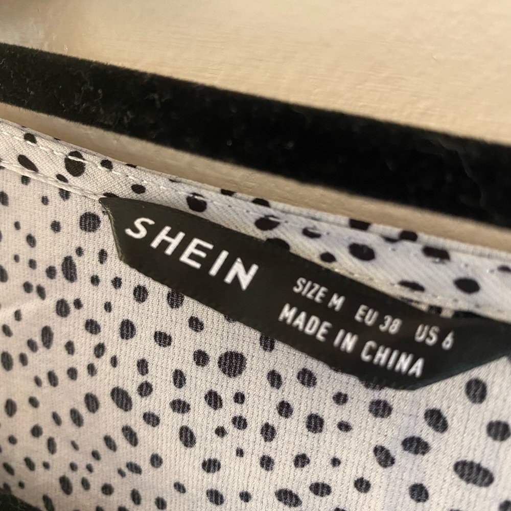 Shein Long Sleeve Top size M - Picture 3 of 3